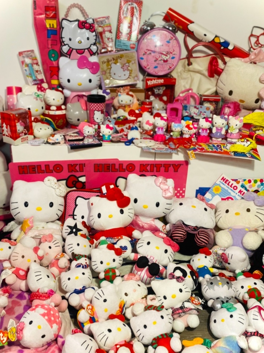 Hello Kitty Collection